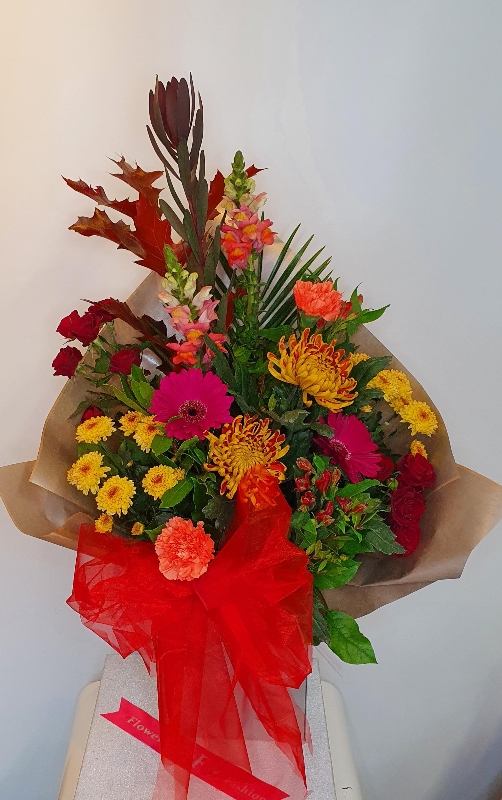 Autumn Front Facing Signature Bouquet